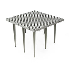 PF-CH-G18-H41 Kunststoffsrost 50x50 cm mit 9 x 40 cm Beinen